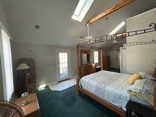 87 Wheeler Ave, Melrose MA 02176