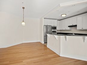 112 Johnson Woods Dr 102, Reading MA 01867