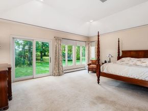 30 Autumn Lane, Hamilton MA 01982