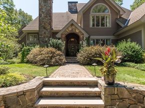 30 Autumn Lane, Hamilton MA 01982