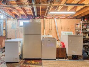 7 Oakwood Ave, Randolph MA 02368