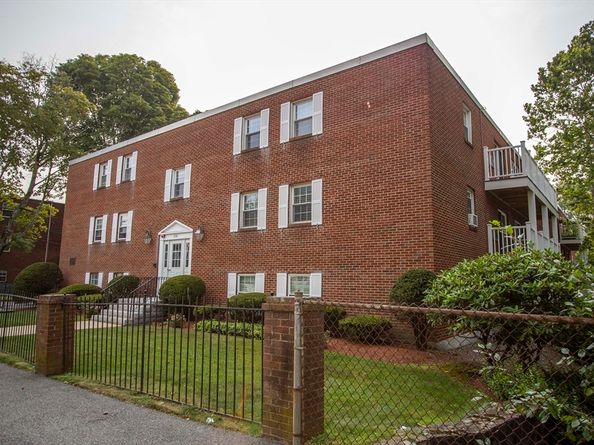276 Albion Street 1, Wakefield MA 01880