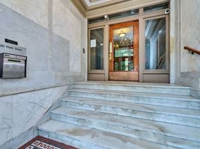 125 Park Dr 24, Boston MA 02215