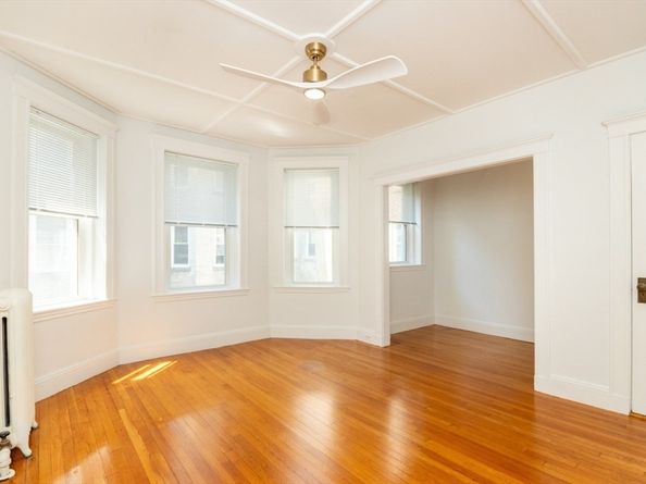 125 Park Dr 24, Boston MA 02215