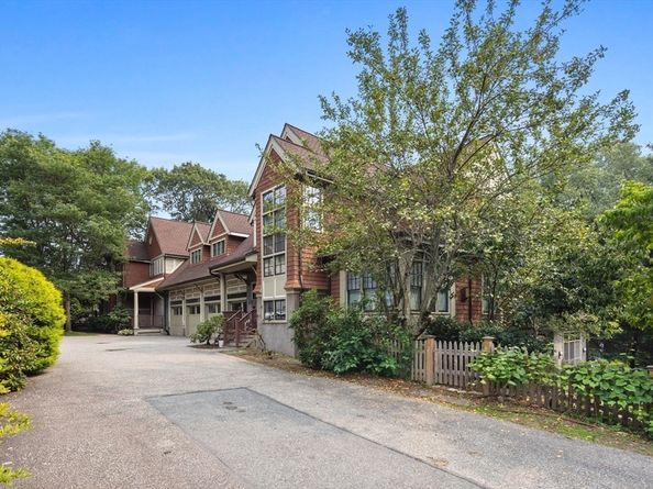 20 Hamlet Street, Newton MA 02459