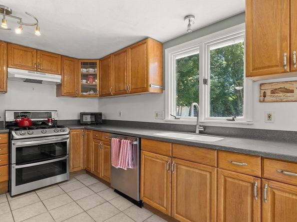 91 Speen Street, Natick MA 01760