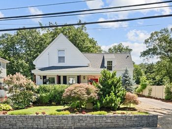 91 Speen Street