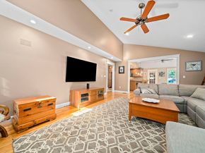 146 Eleanor Dr, Braintree MA 02184