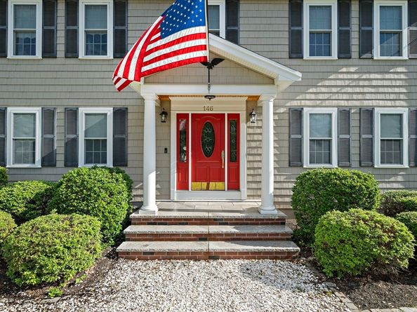 146 Eleanor Dr, Braintree MA 02184