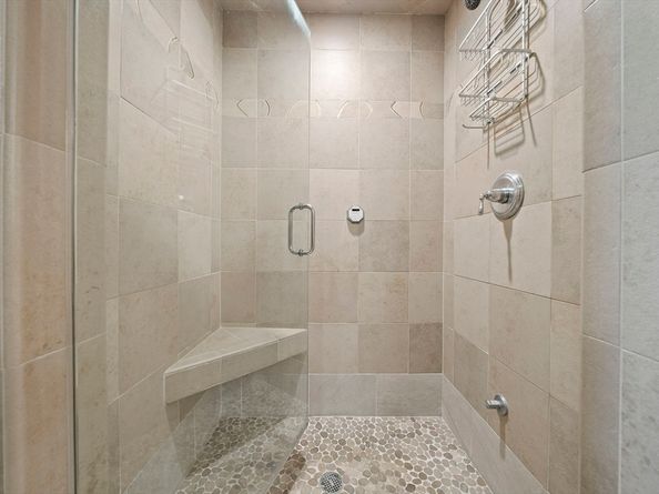 146 Eleanor Dr, Braintree MA 02184