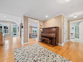 146 Eleanor Dr, Braintree MA 02184