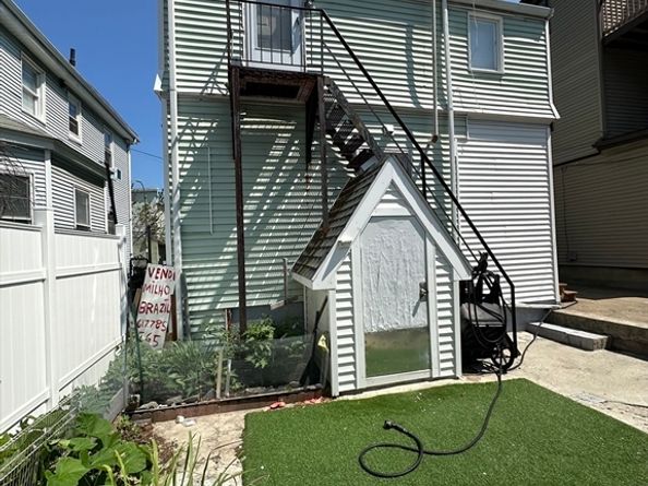 232 Pearl St, Somerville MA 02145