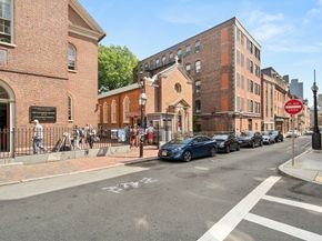 181 Salem Street 18F, Boston MA 02113