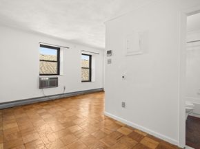 181 Salem Street 18F, Boston MA 02113