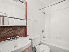 181 Salem Street 18F, Boston MA 02113