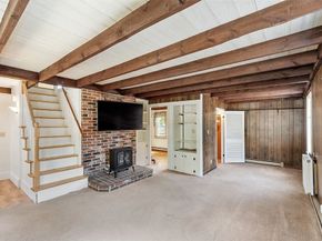 31 Pinedale Rd, Athol MA 01331
