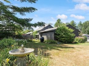31 Pinedale Rd, Athol MA 01331