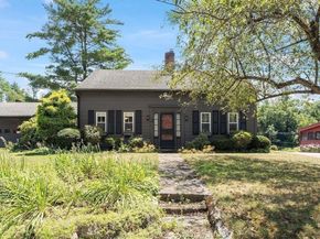 31 Pinedale Rd, Athol MA 01331
