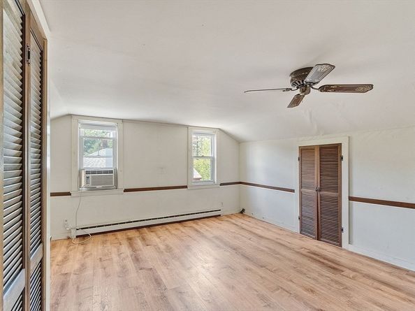 31 Pinedale Rd, Athol MA 01331