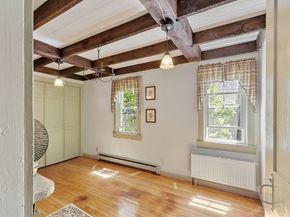 31 Pinedale Rd, Athol MA 01331