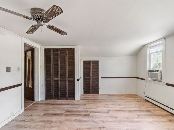 31 Pinedale Rd, Athol MA 01331