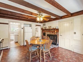 31 Pinedale Rd, Athol MA 01331