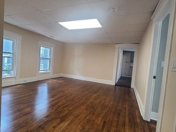 4 Crown St, Worcester MA 01609
