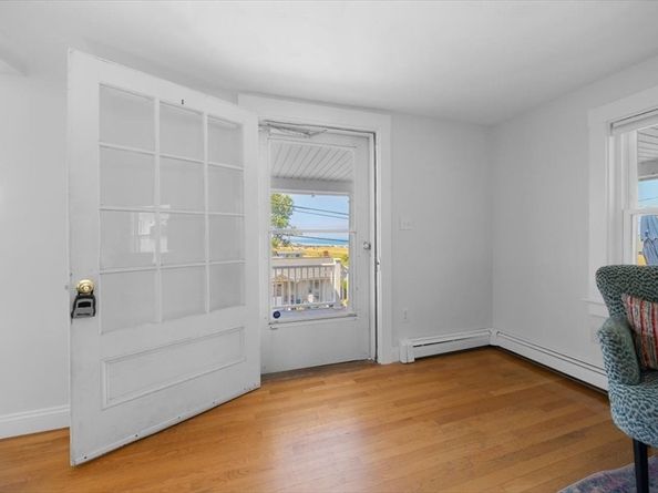 10 Sagamore Ter, Hull MA 02045