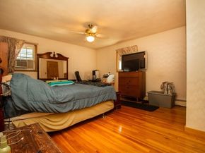 76 Hillside Dr, Shrewsbury MA 01545