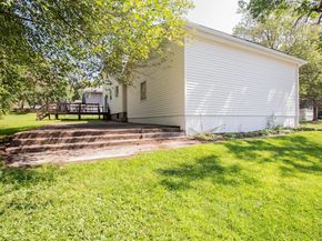 76 Hillside Dr, Shrewsbury MA 01545