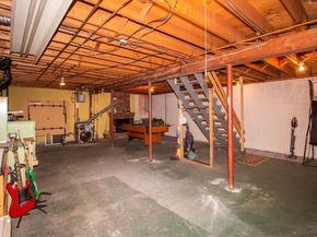 76 Hillside Dr, Shrewsbury MA 01545