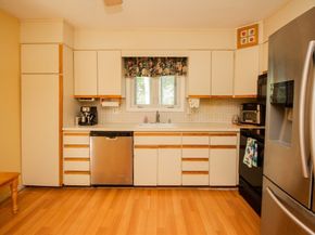 76 Hillside Dr, Shrewsbury MA 01545