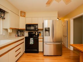 76 Hillside Dr, Shrewsbury MA 01545