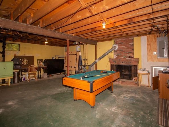 76 Hillside Dr, Shrewsbury MA 01545