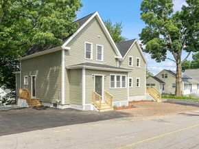 45 Fruit St B, Leominster MA 01453