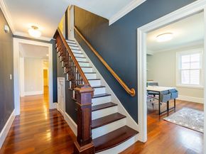 31 Bartlet St, Andover MA 01810