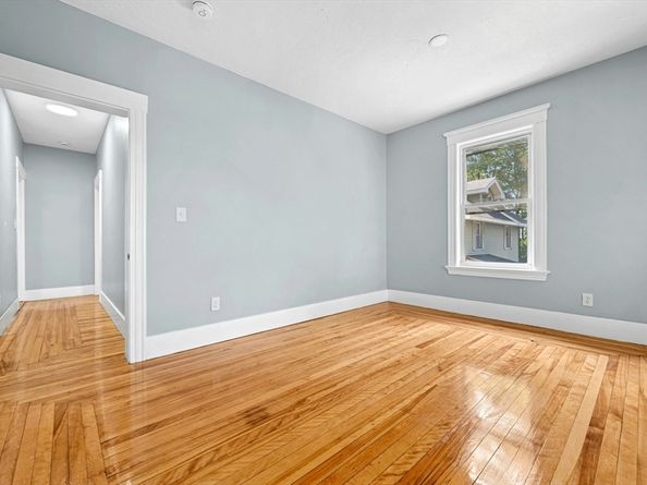 139 Lincoln St, Worcester MA 01605