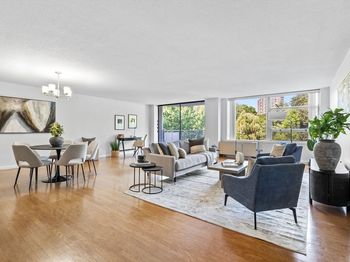80 Park St