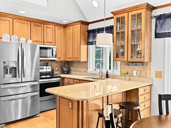 72 Papermill Rd 72, Wareham MA 02576
