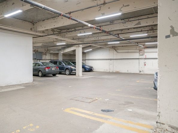 352 West 3rd Street 9, Boston MA 02127