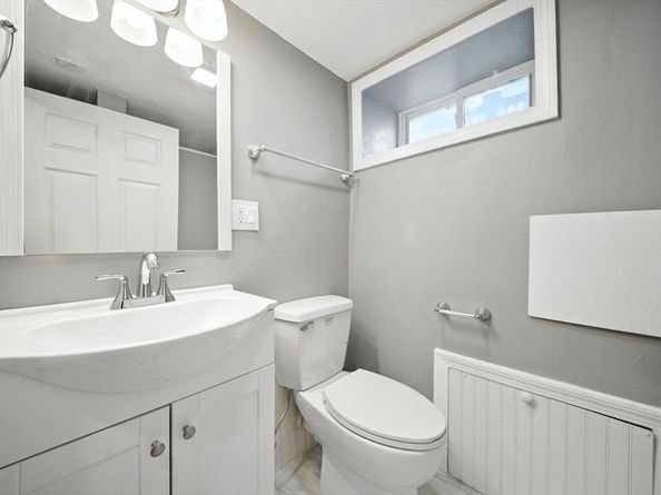 1916 Hyde Park Ave, Boston MA 02136