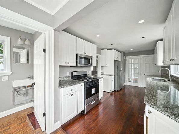 1916 Hyde Park Ave, Boston MA 02136