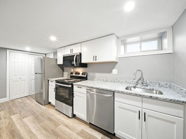 1916 Hyde Park Ave, Boston MA 02136