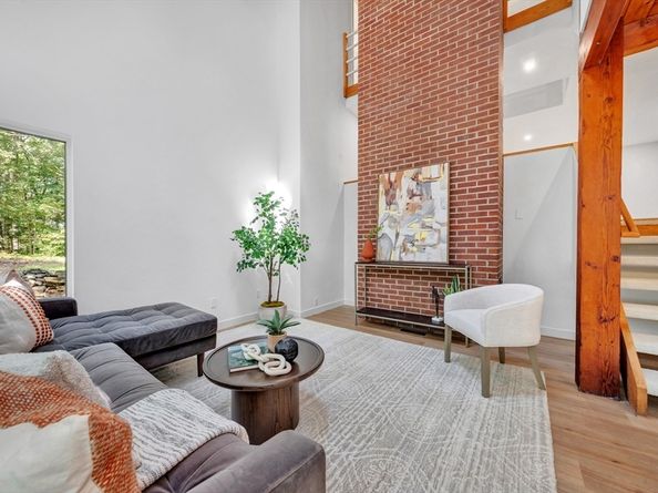 95 Ann Lee Road, Harvard MA 01451