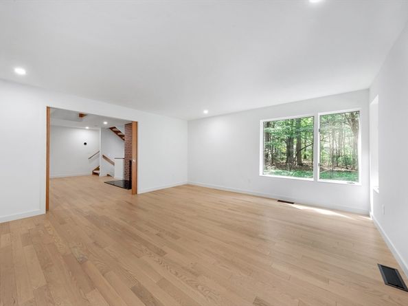 95 Ann Lee Road, Harvard MA 01451