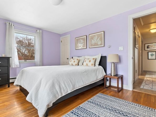 8 Goldfinch Way, Ipswich MA 01938