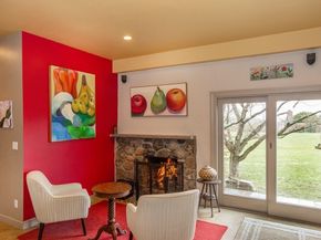 8 Goldfinch Way, Ipswich MA 01938