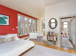 8 Goldfinch Way, Ipswich MA 01938