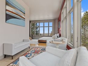 8 Goldfinch Way, Ipswich MA 01938