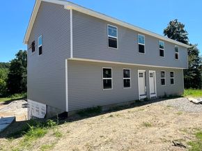876 Worcester Sr, Southbridge MA 01550